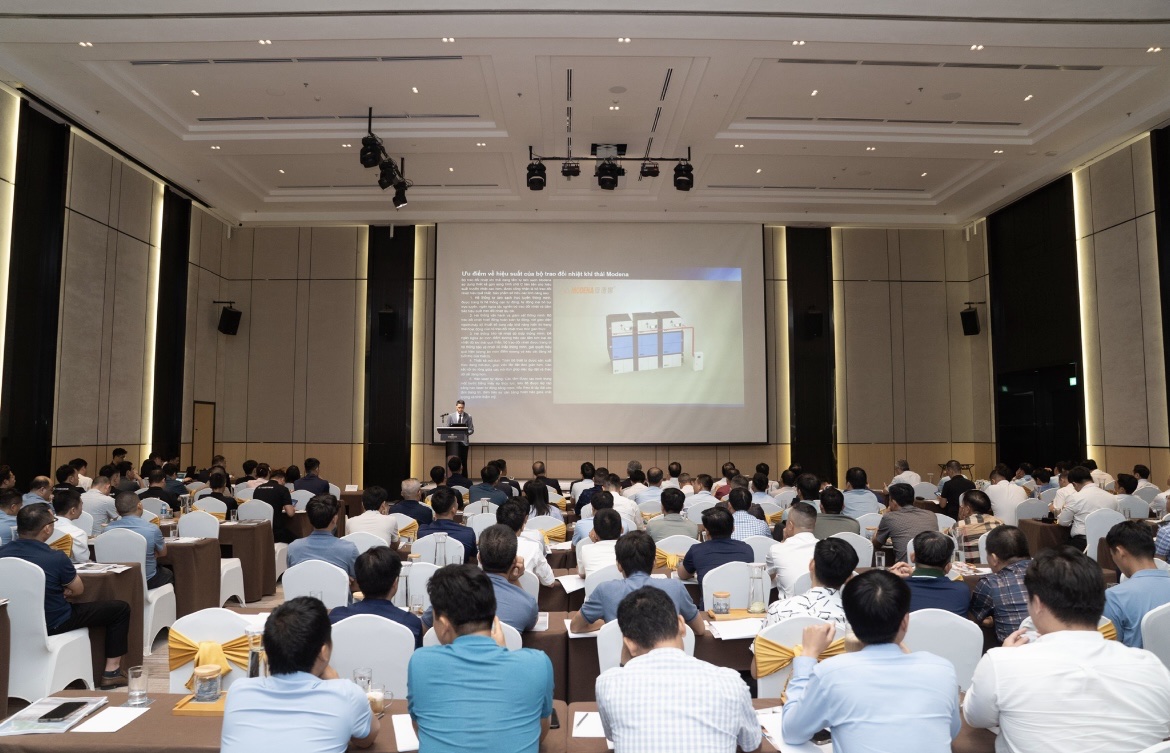 Hiệp hội tổ chức thành công hội thảo chuyên ngành gốm sứ quốc tế