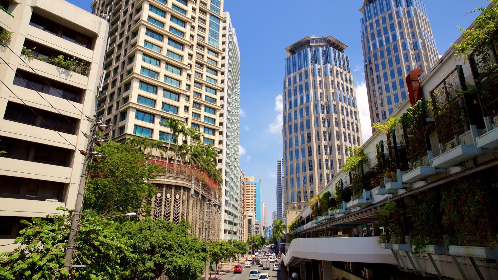 Tình hình kinh tế và ngành công nghiệp gốm sứ Philippines